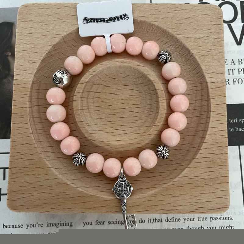 Ch**me He**ts bracelets
